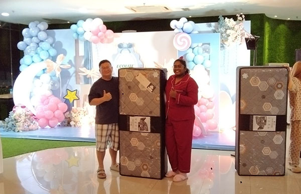 Post Image_0002_Q Lucky Draw 12